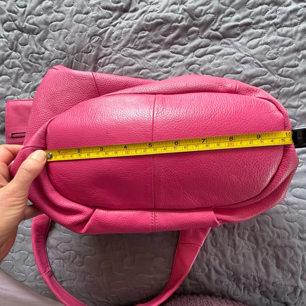 Genuine Leather large pink purse w/ wallet - Picture 7 of 16